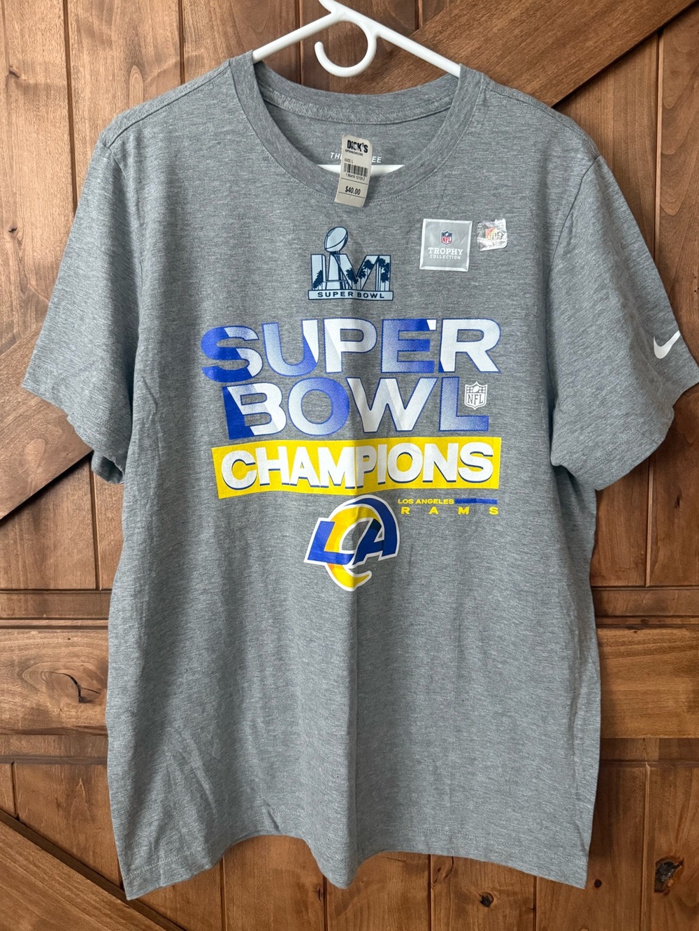 Nike LA Rams Super Bowl LVI Locker Room Trophy Collection Champions gray size L.